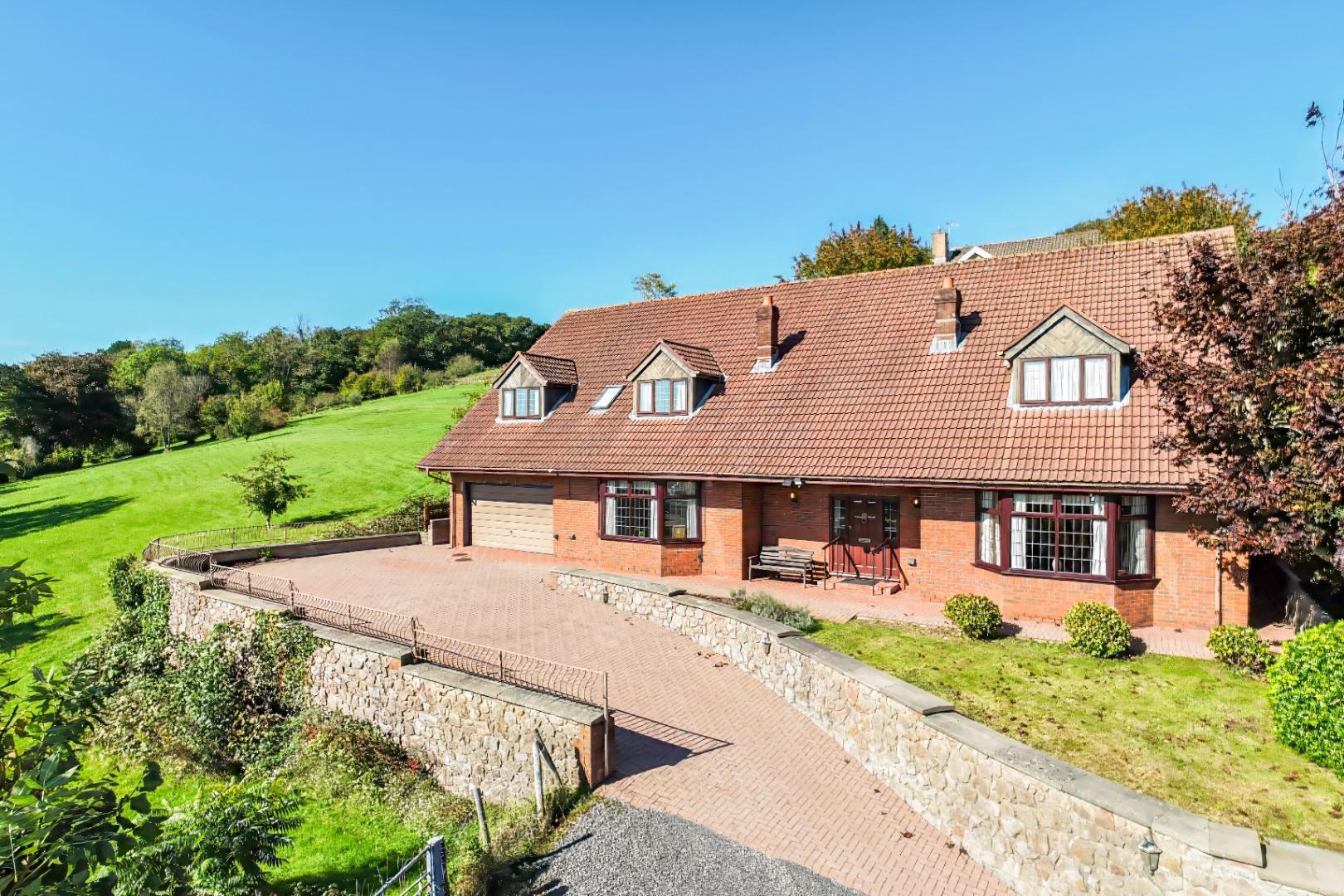 Marchglade, 12 Kings Ride, Dinas Powys, CF64 4BA